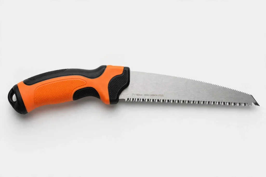 Fiskars Power Tooth Softgrip 7 in best pruning saw